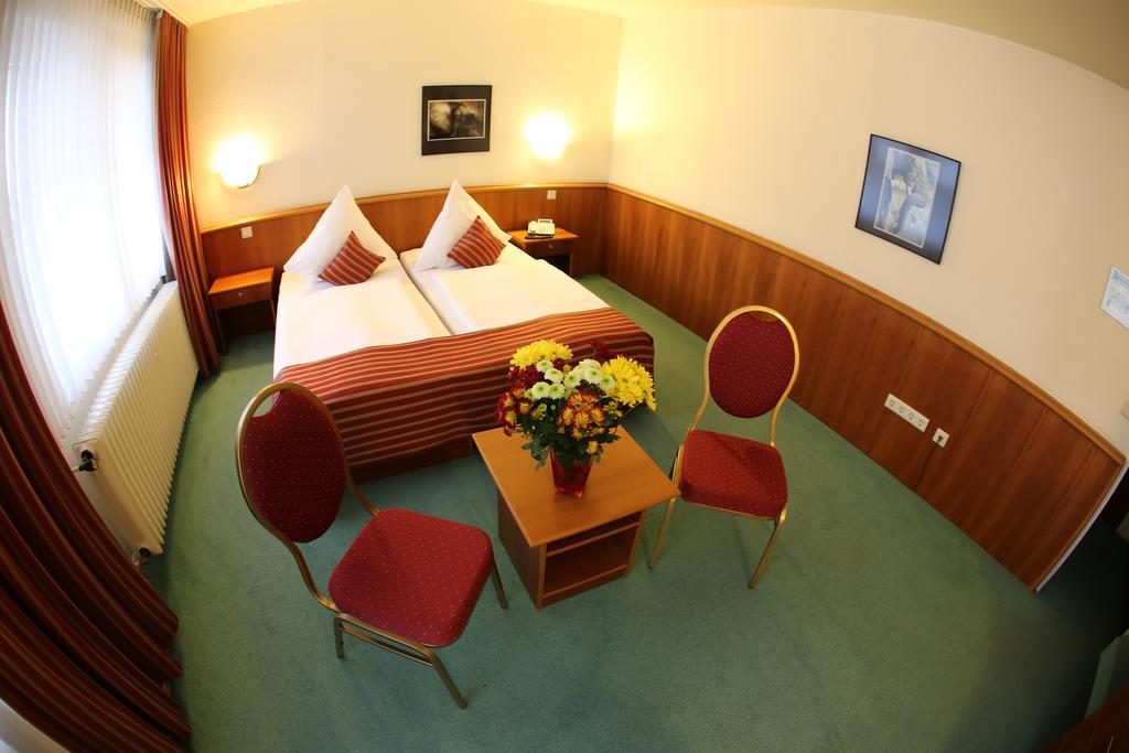Hotel Sittardsberg Duisburg Eksteriør bilde
